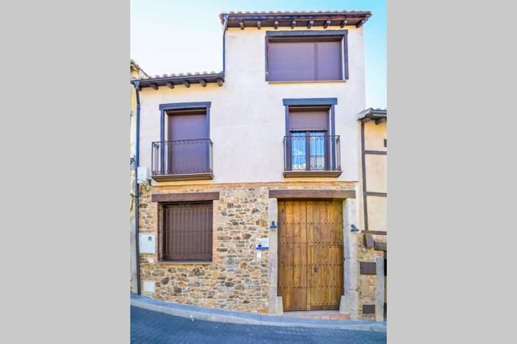 A - Apartamento Elegante Con Piscina Compartida Torrico Eksteriør billede